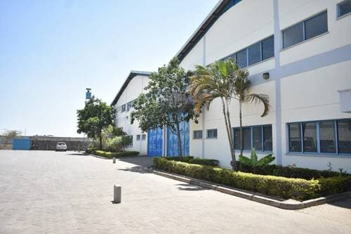Warehouse for rent on the main Mombasa Road