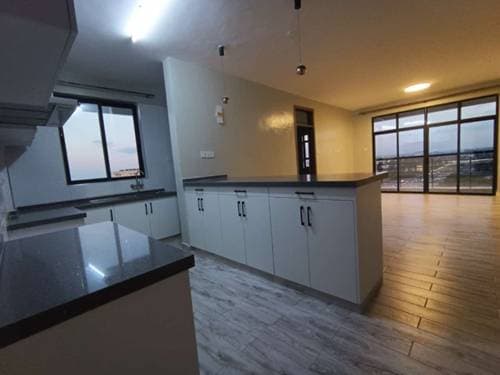 Modern apartment for rent in Garden Estate
