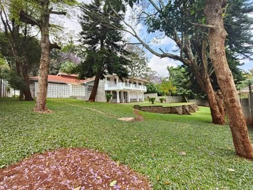Six Bedroom Maisonete in Runda for Rent
